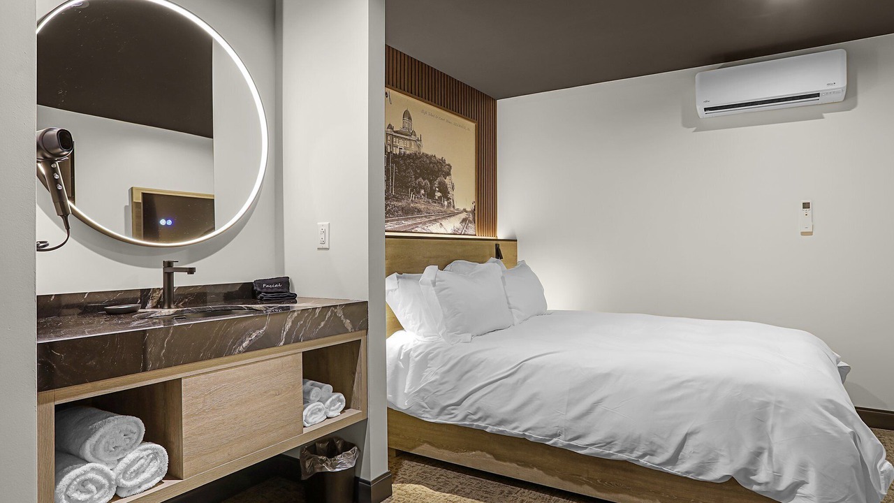 Photo of Bedroom in Hermann