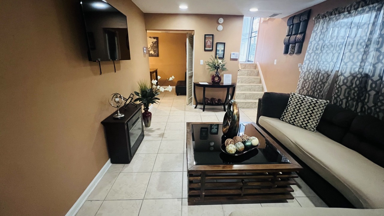 Photo of Livingroom in Detroit