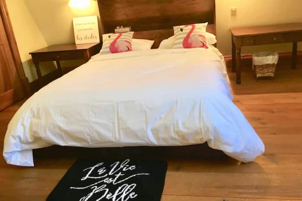 Photo of Bedroom in Saint-Denis-de-Brompton