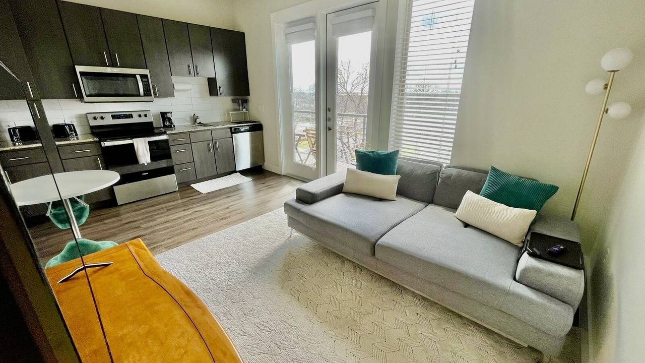 Photo of Livingroom in Highland
