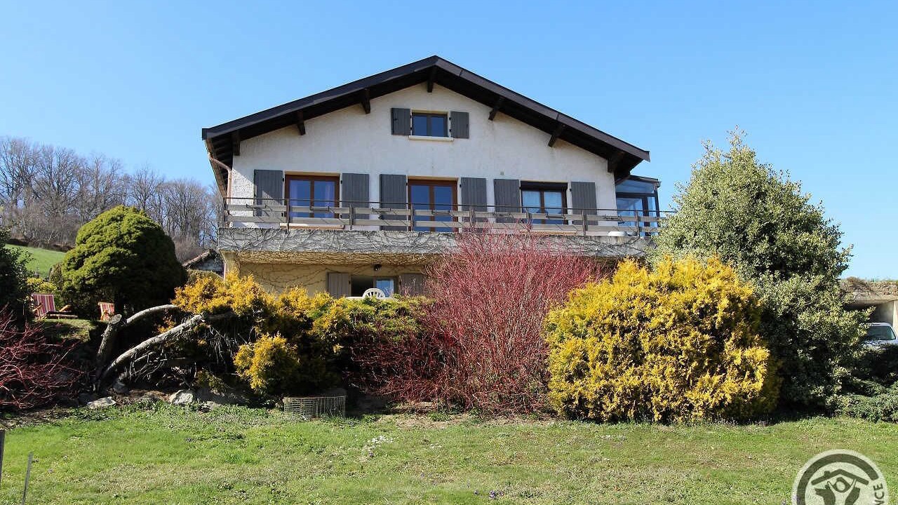 Photo of Outdoor in Larajasse