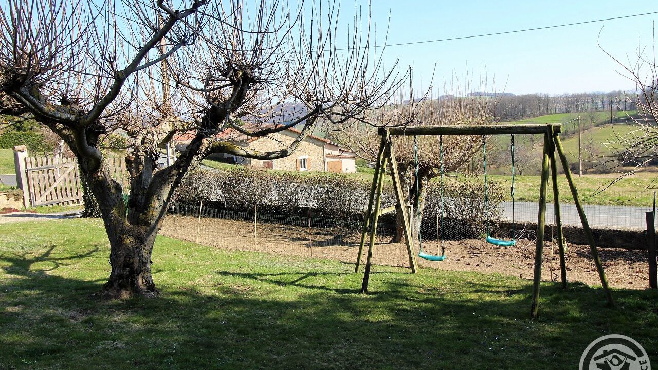 Photo of Others in Larajasse