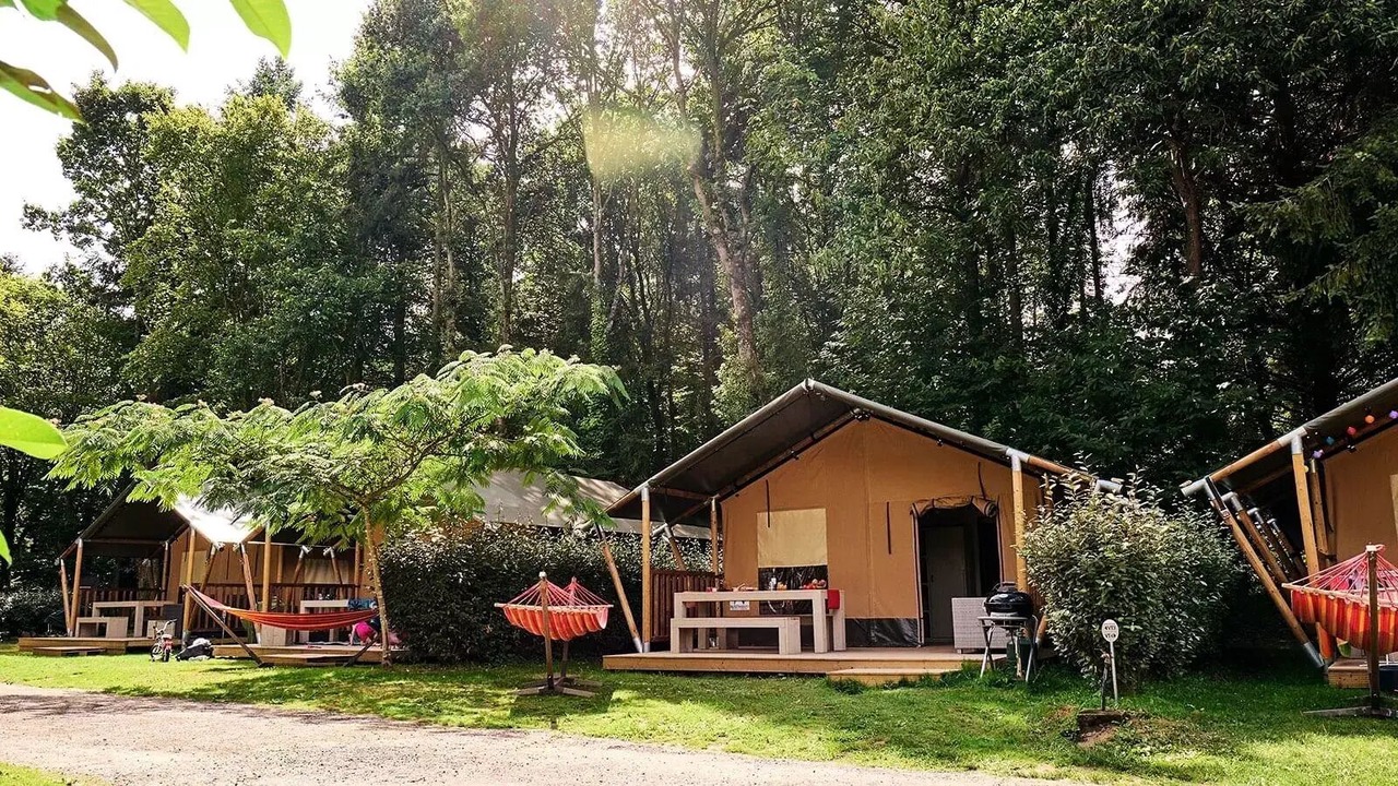 Photo of Buildings in La Chapelle-aux-Filtzmeens