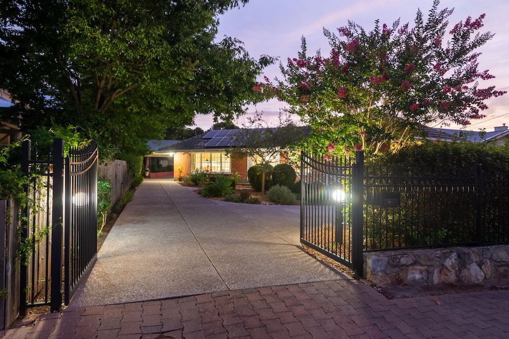 Photo of Others in Fullarton