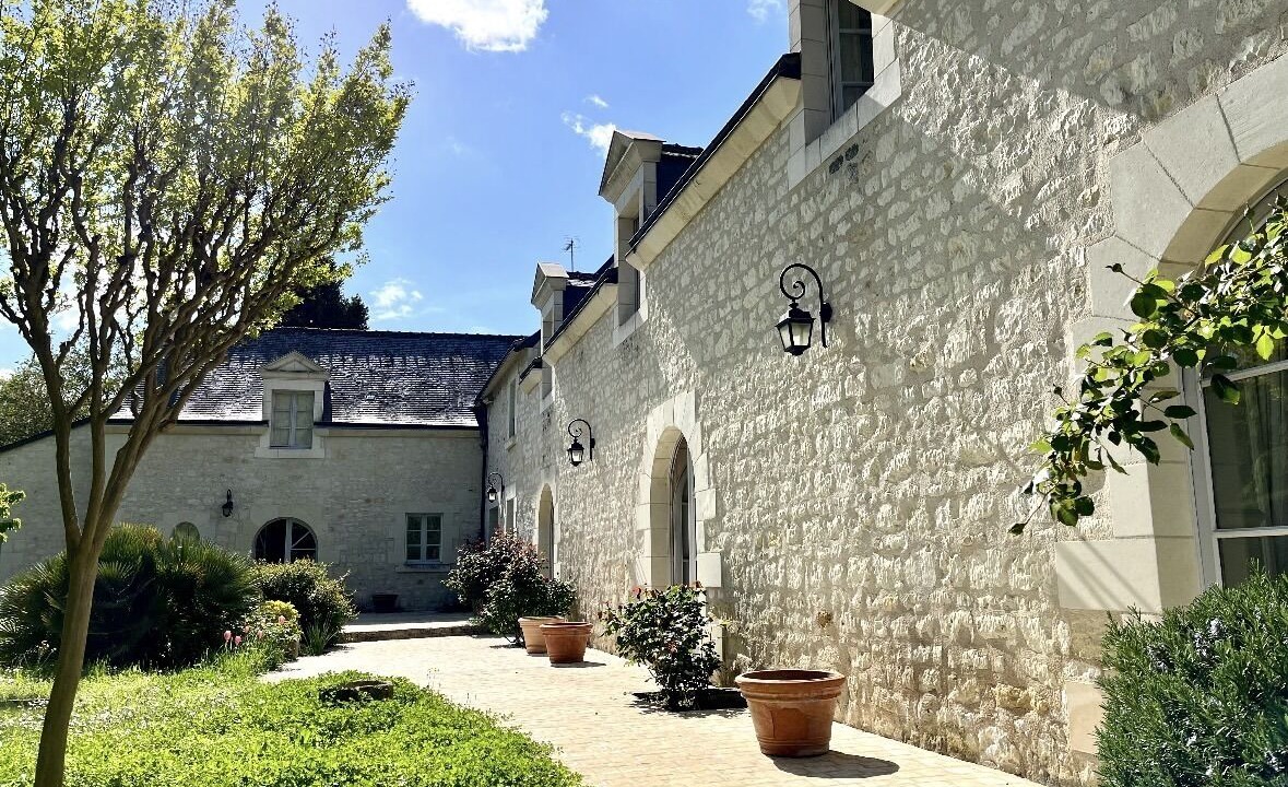 Photo of Outdoor in Cravant-les-Coteaux