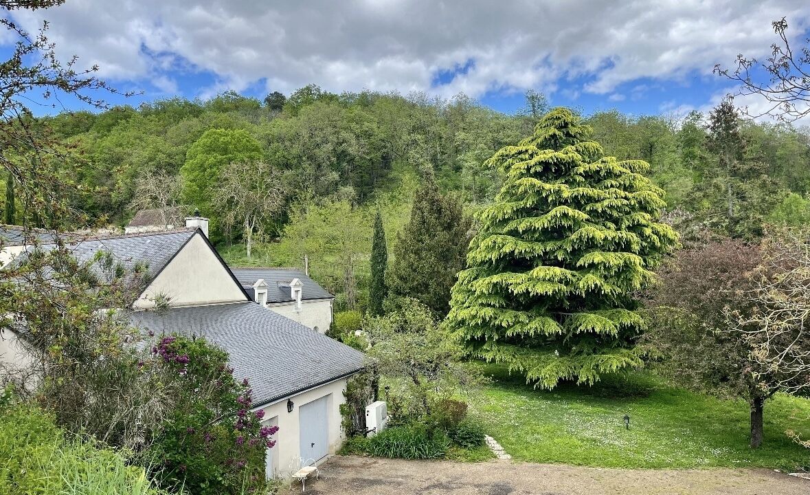 Photo of Outdoor in Cravant-les-Coteaux