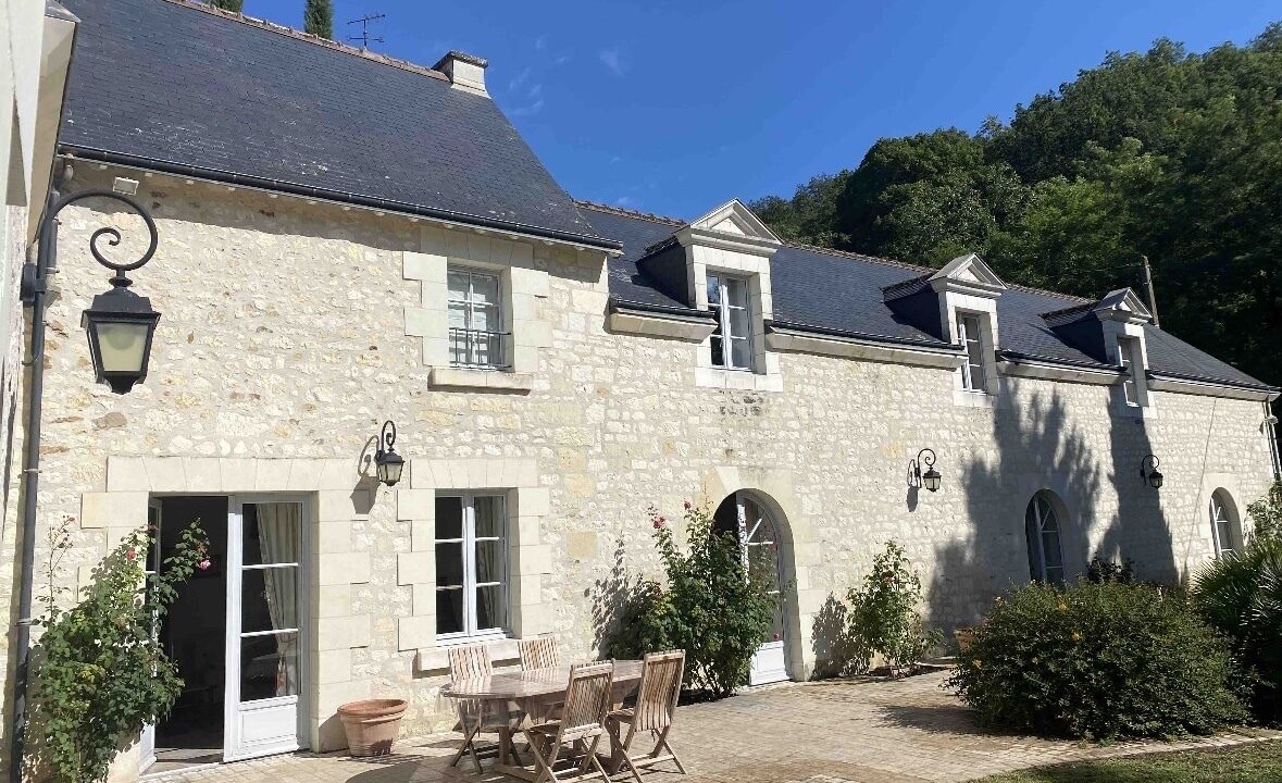 Photo of Outdoor in Cravant-les-Coteaux