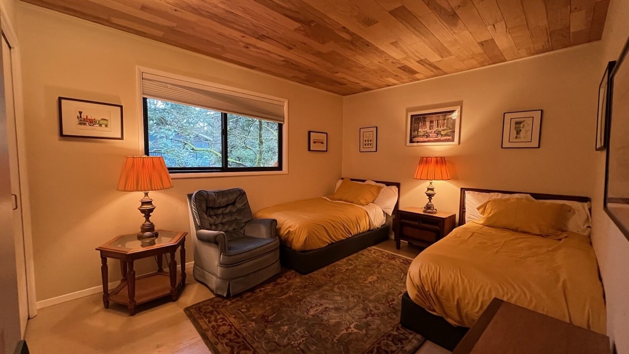 Photo of Others in Sylvan - Highlands - Southwest Hills