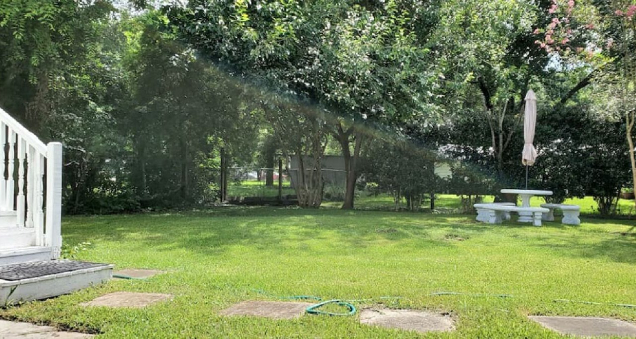 Photo of Outdoor in Brookhollow