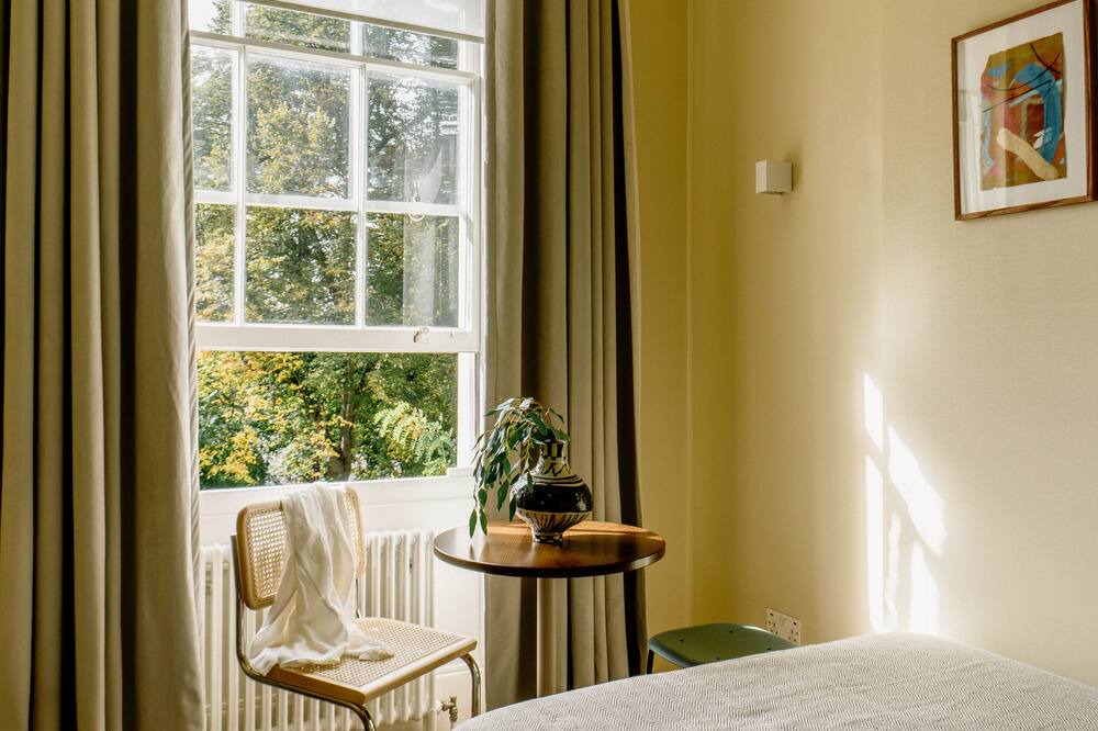 Photo of Bedroom in Thamesmead East