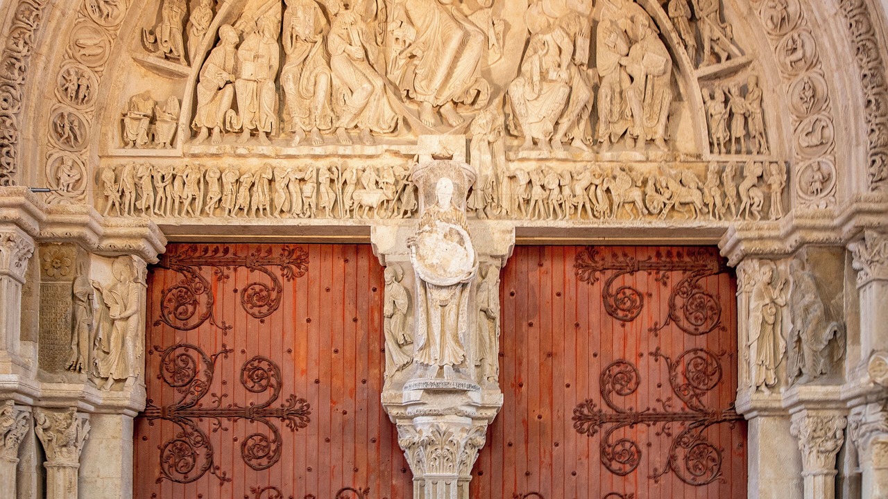 Photo of Others in Avallon