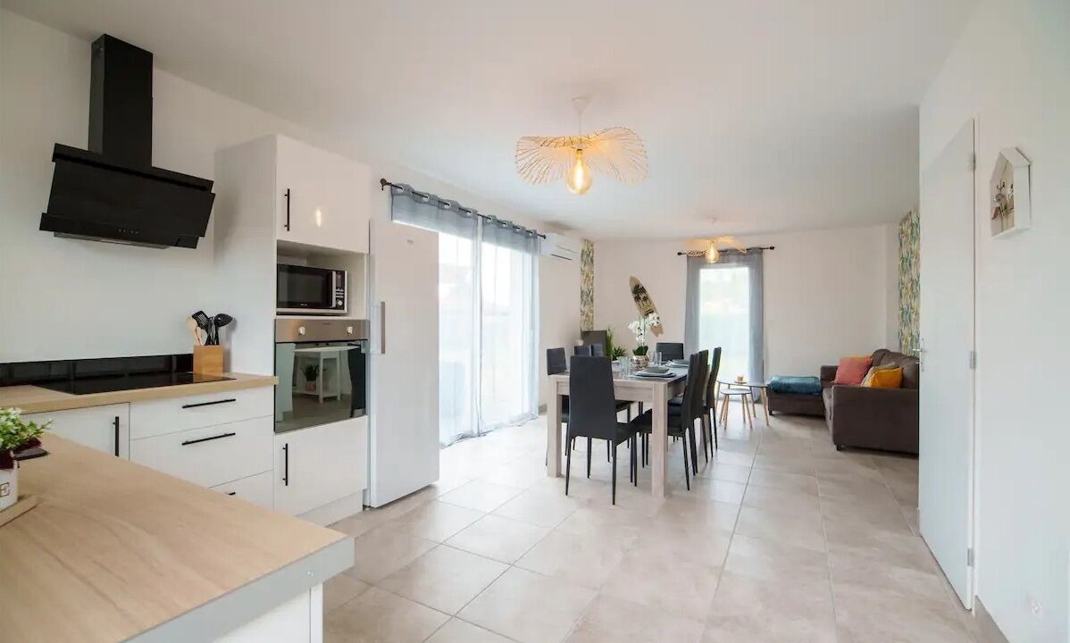 Photo of Kitchen in Parentis-en-Born