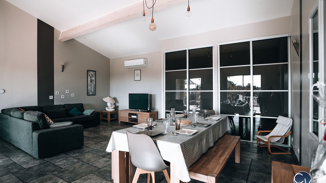 Photo of Livingroom in Issirac