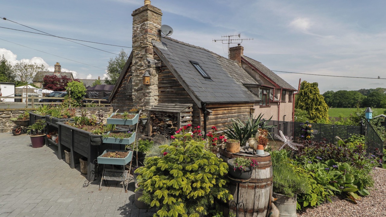 Photo of Others in Hay on Wye