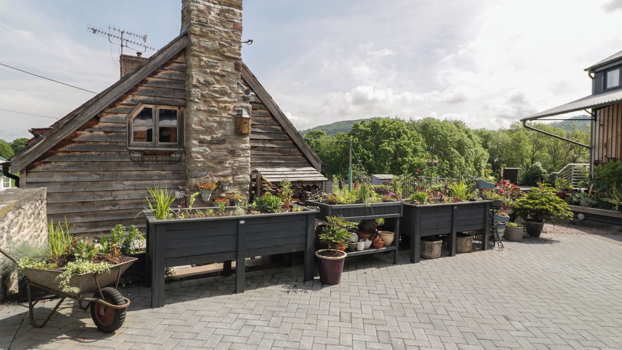 Photo of Others in Hay on Wye