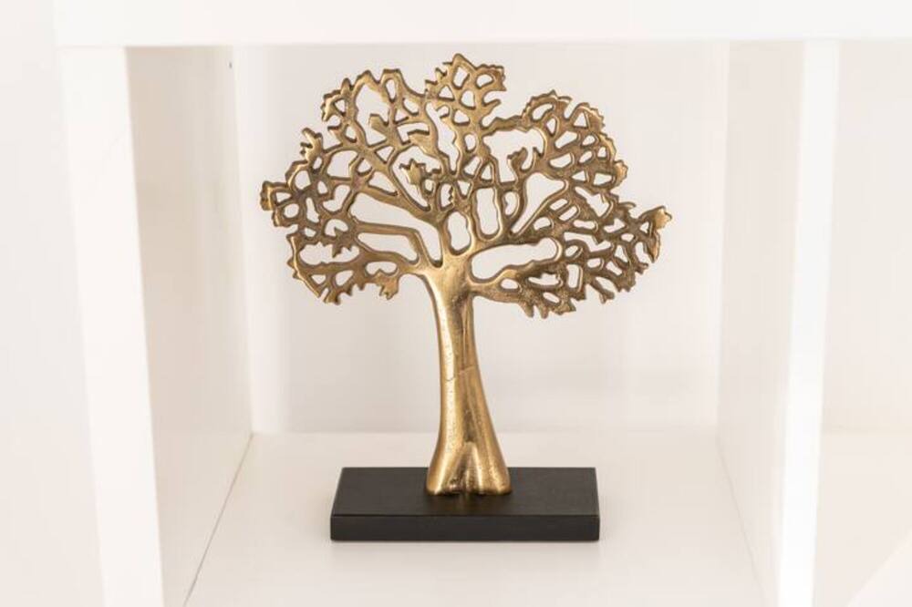 Photo of Others in Hampton Wick