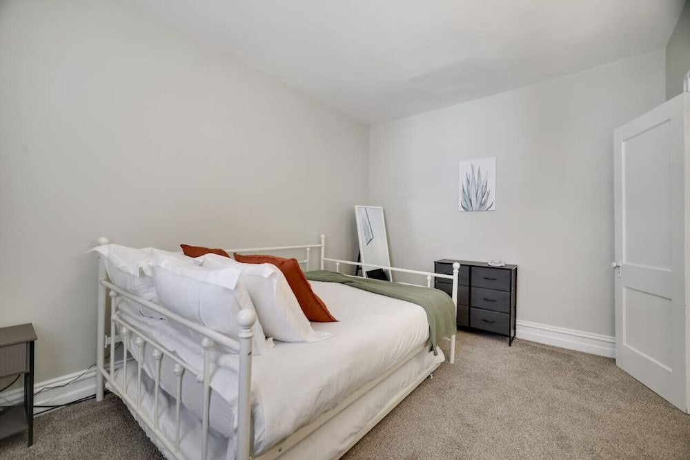 Photo of Others in Allentown