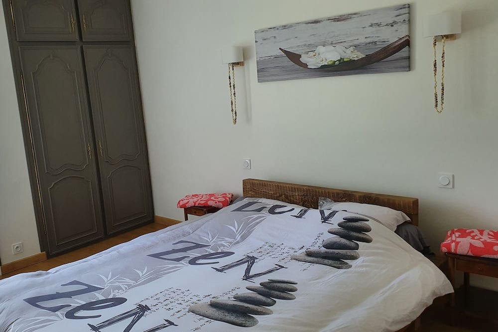 Photo of Bedroom in Treuzy-Levelay