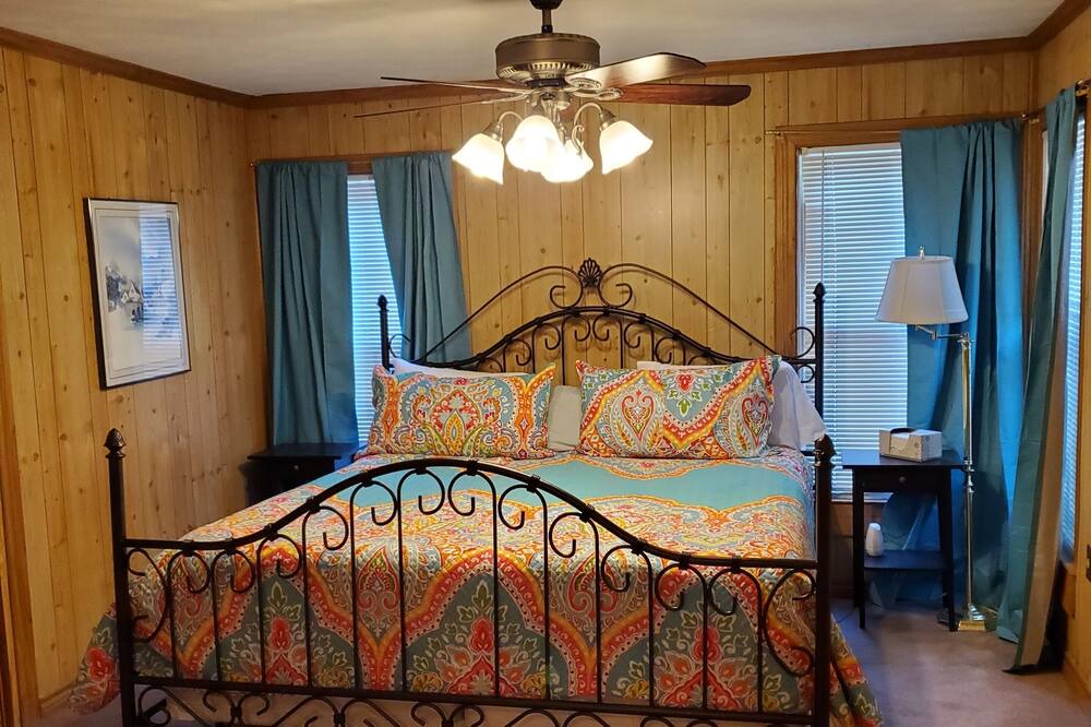 Photo of Bedroom in Denton