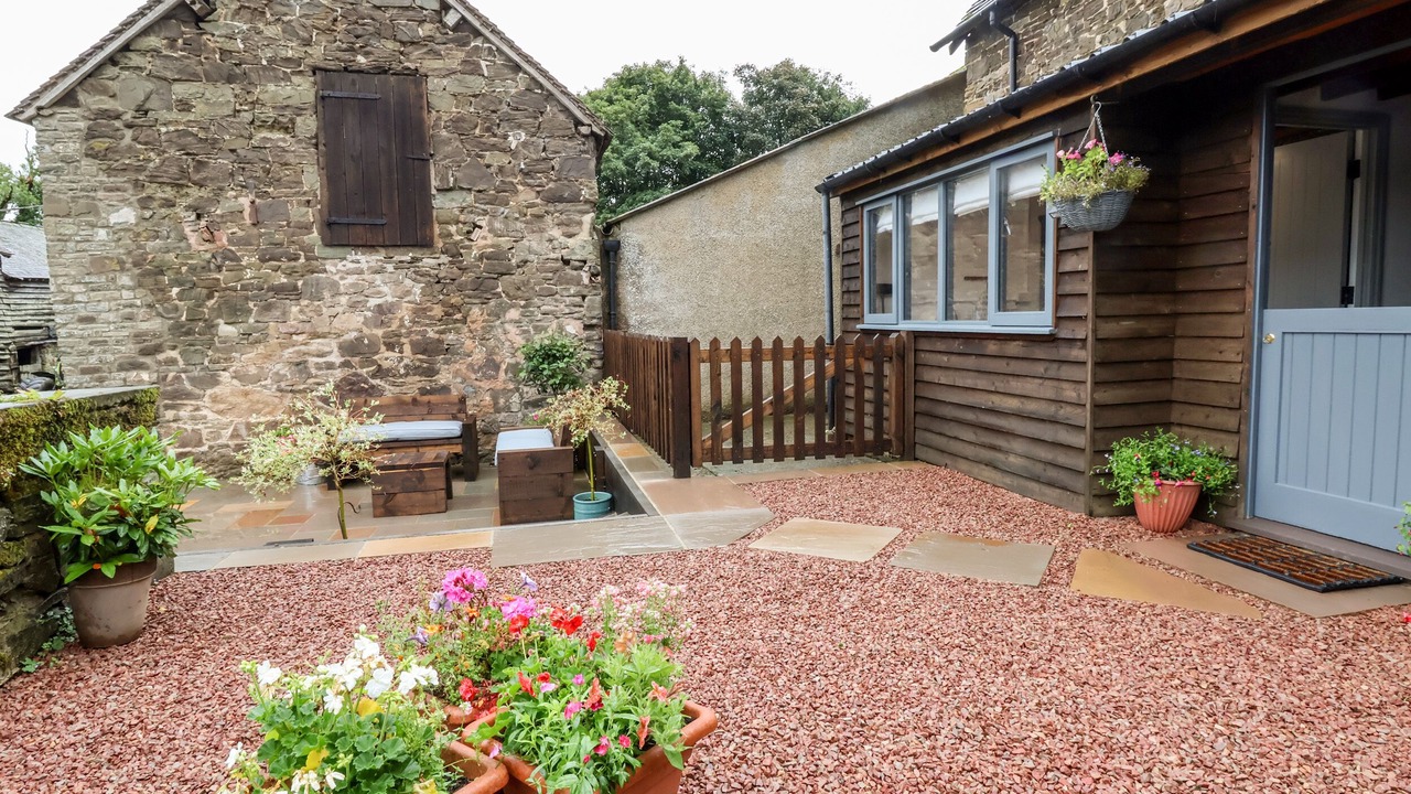 Photo of Patio Balcony in Acton Scott