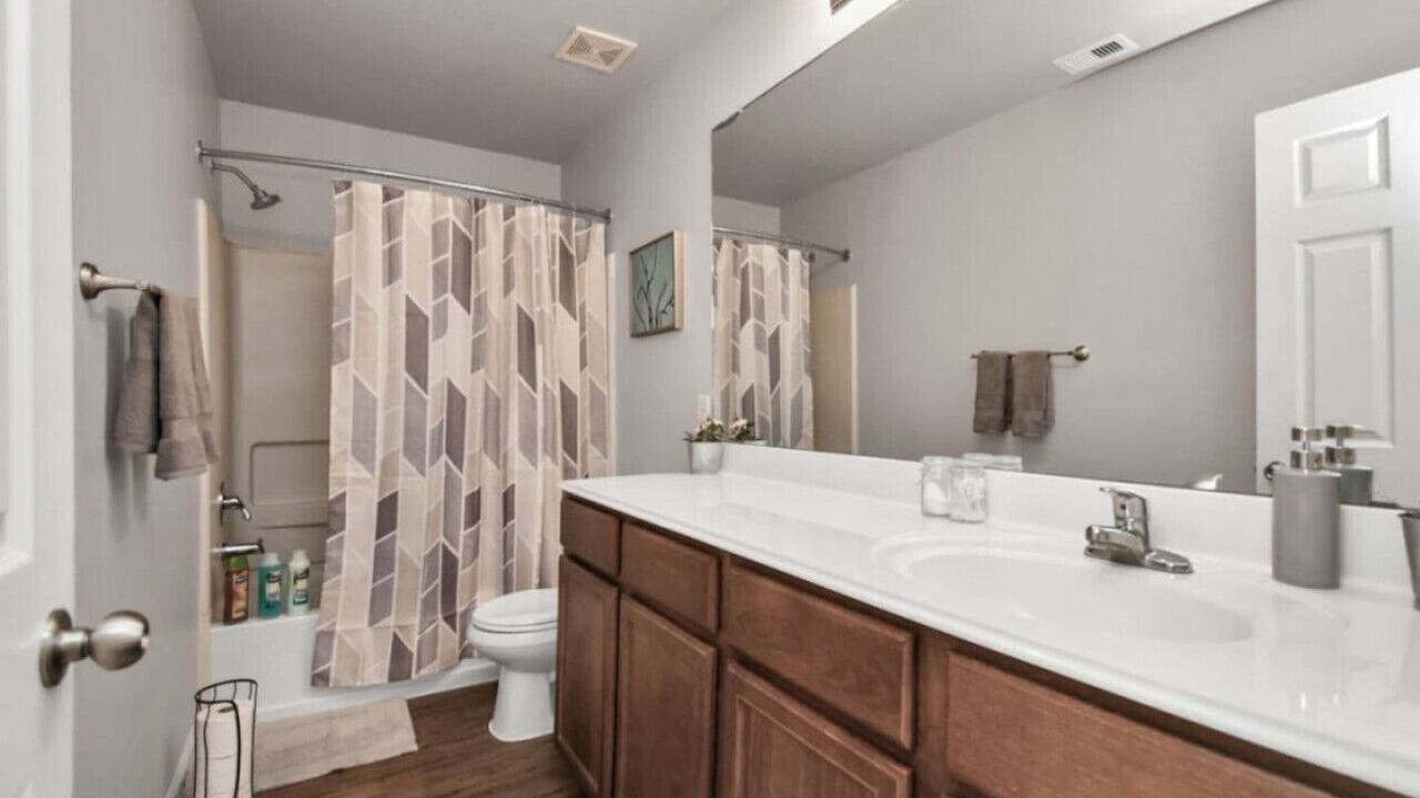Photo of Bathroom in Iowa Colony