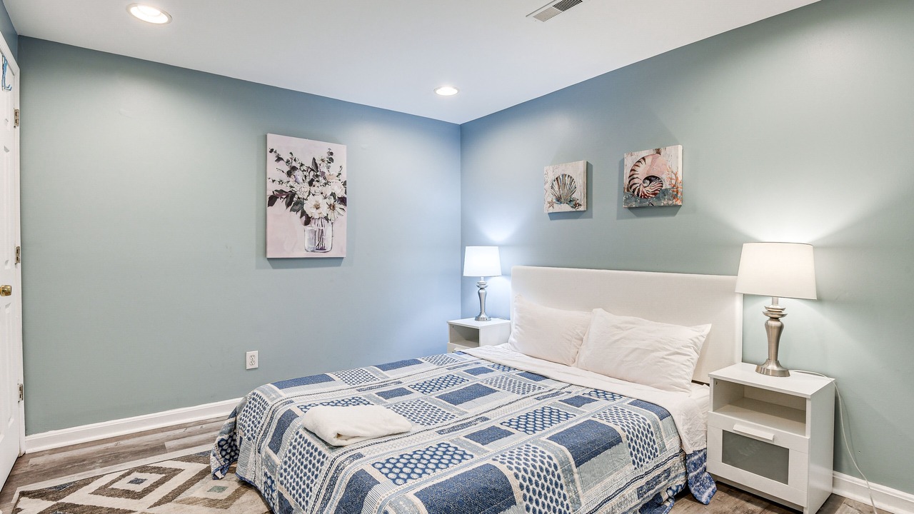 Photo of Others in Graceland Park