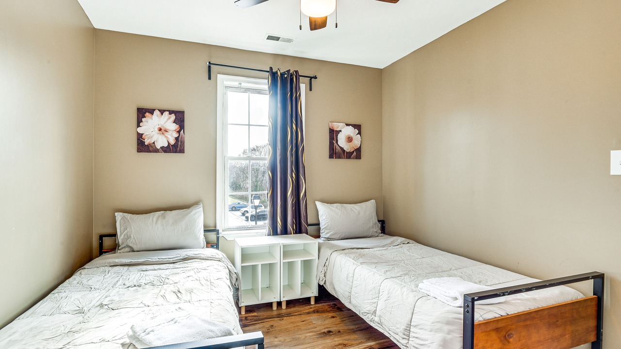 Photo of Others in Graceland Park