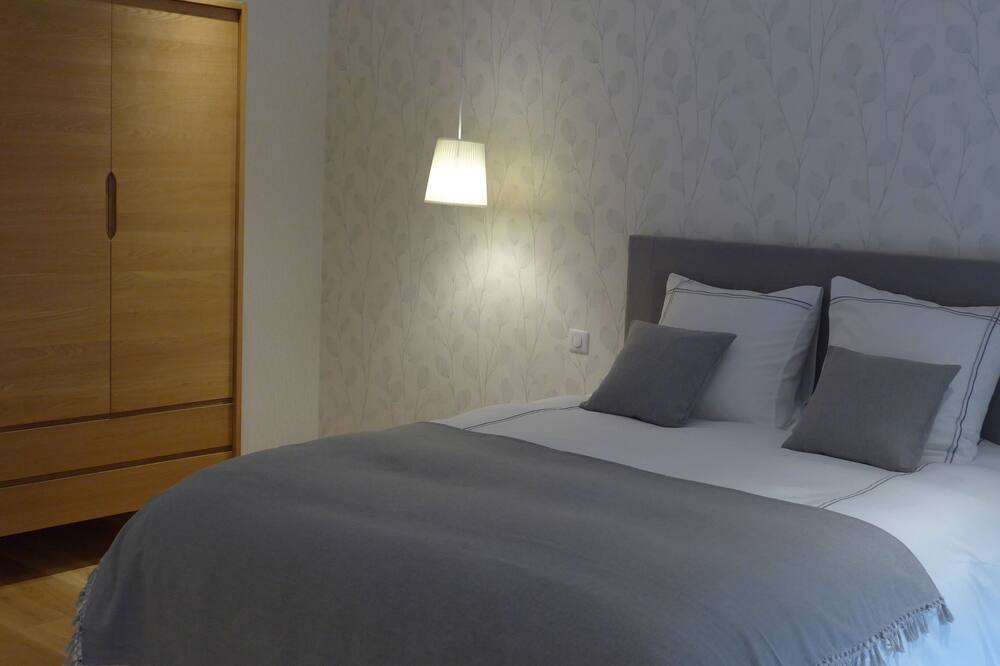 Photo of Bedroom in Combourg