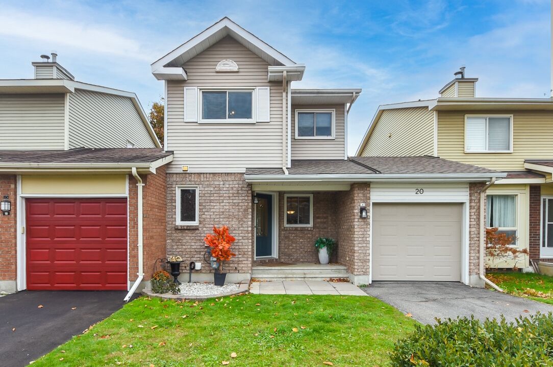 Photo of Outdoor in Ottawa Division