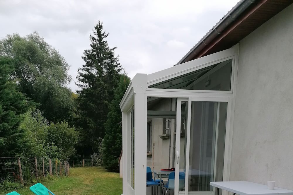 Photo of Outdoor in Bard-le-Regulier