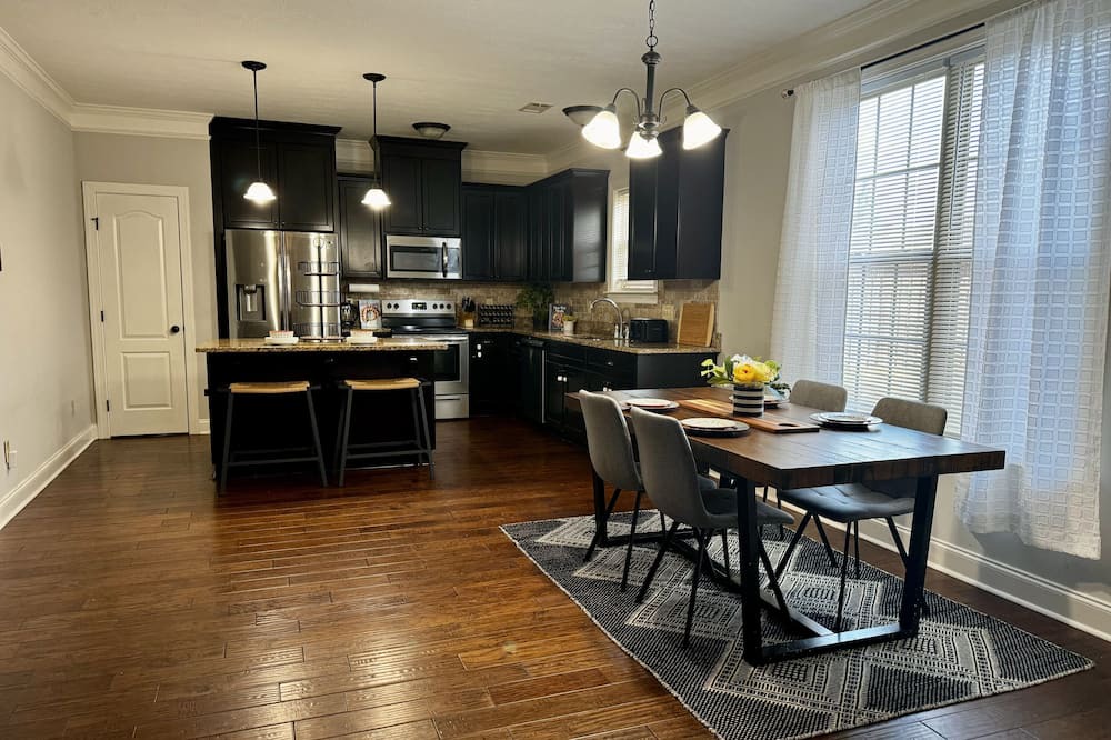 Photo of Others in Gracewood