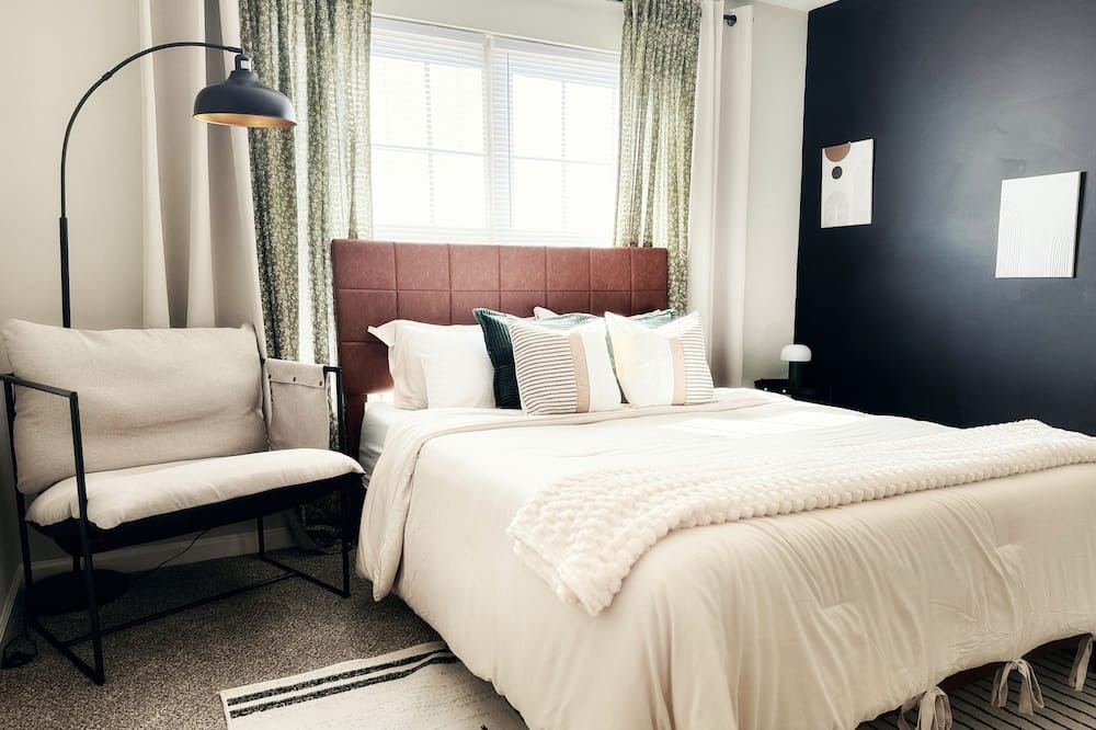 Photo of Bedroom in Gracewood