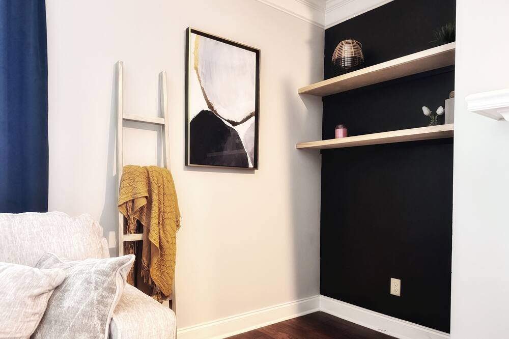 Photo of Livingroom in Gracewood