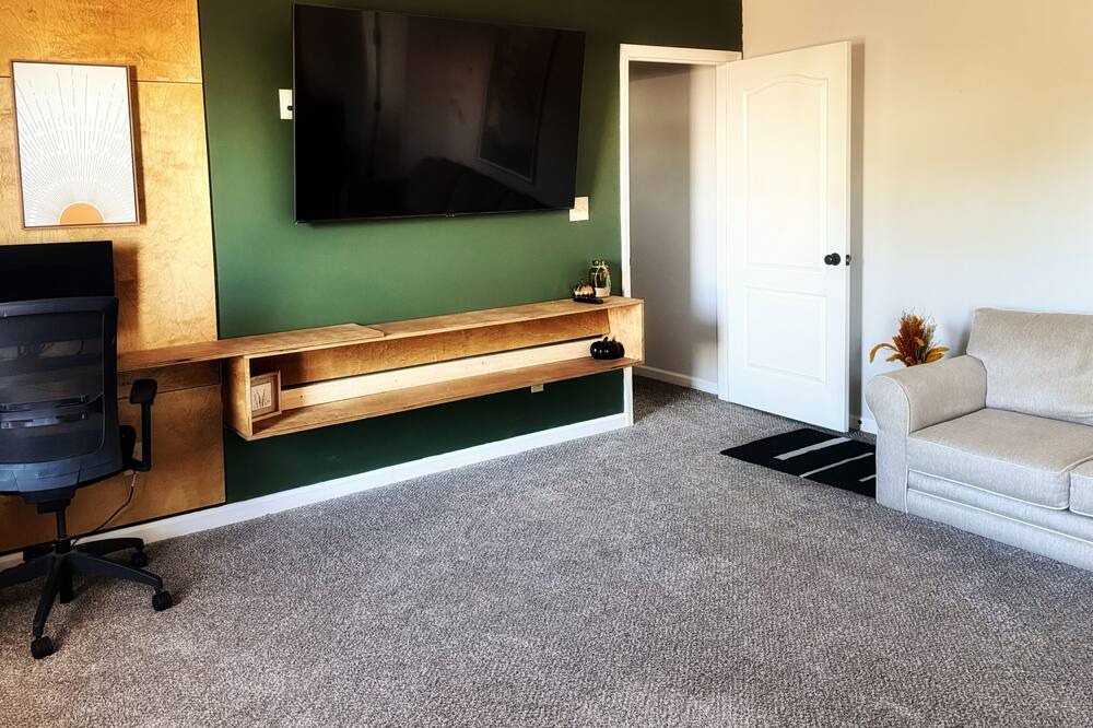 Photo of Others in Gracewood