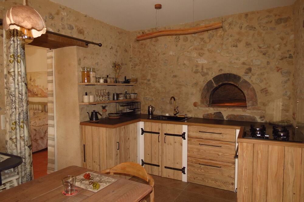 Photo of Kitchen in Clermont-Creans