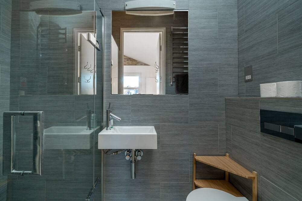 Photo of Bathroom in North Kensington