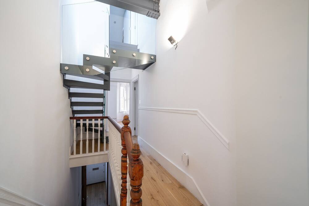 Photo of Others in North Kensington