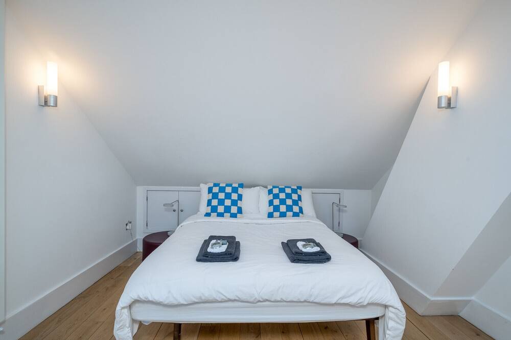Photo of Bedroom in North Kensington