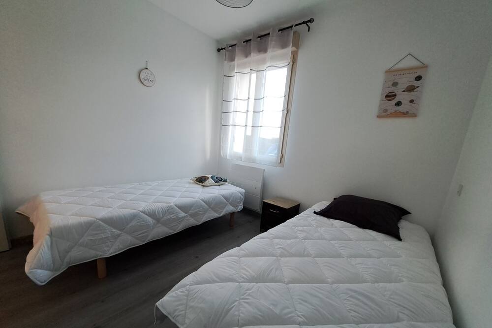 Photo of Bedroom in Auvers-le-Hamon