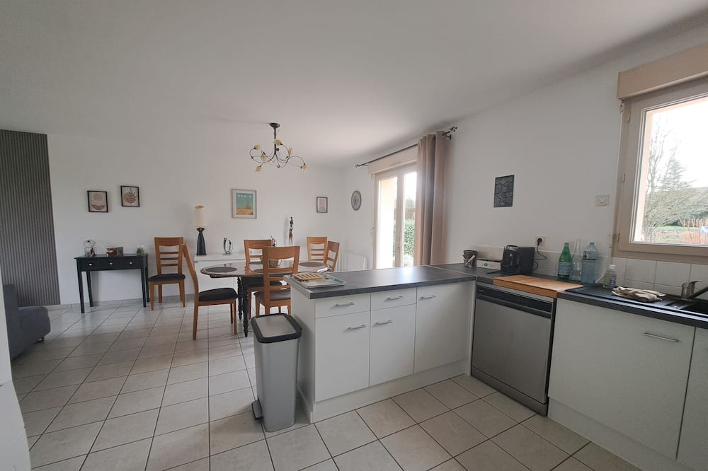 Photo of Others in Auvers-le-Hamon