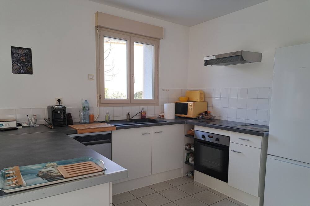 Photo of Kitchen in Auvers-le-Hamon