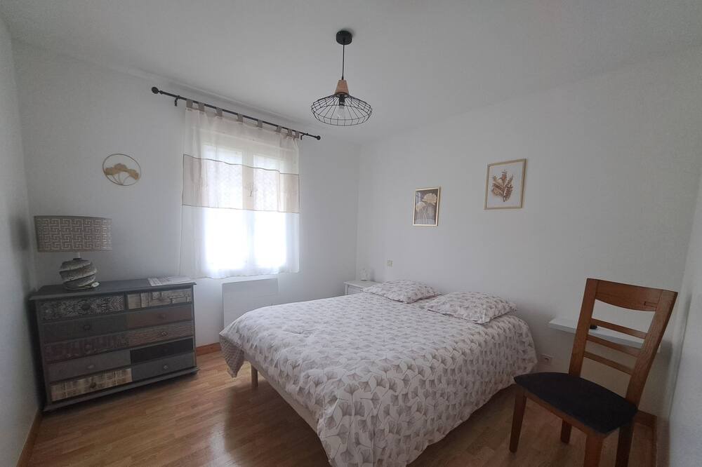 Photo of Others in Auvers-le-Hamon