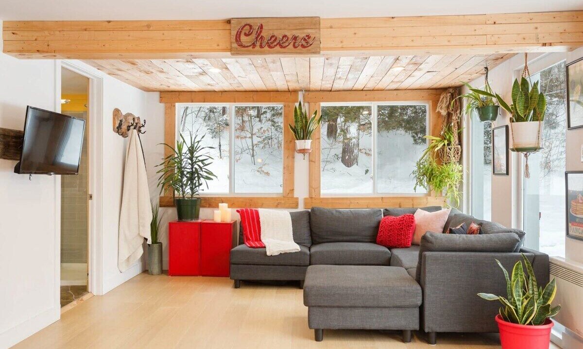 Photo of Livingroom in Rawdon