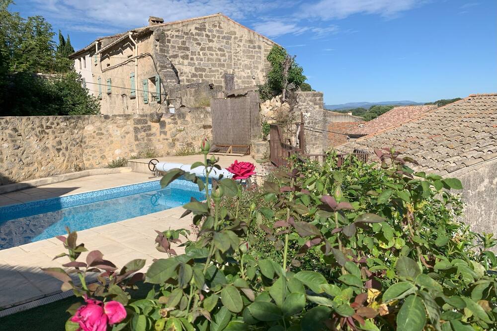 Photo of Outdoor in Saint-Pons-de-Mauchiens