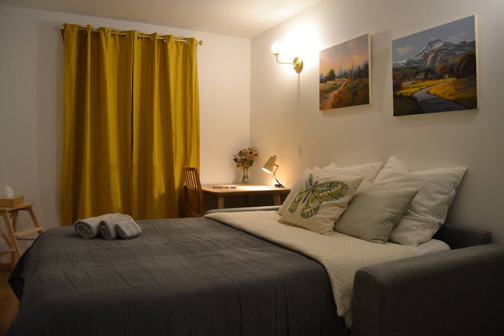 Photo of Bedroom in Faubourg de l'Arche