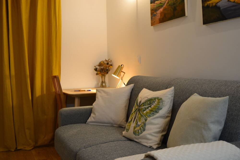 Photo of Livingroom in Faubourg de l'Arche