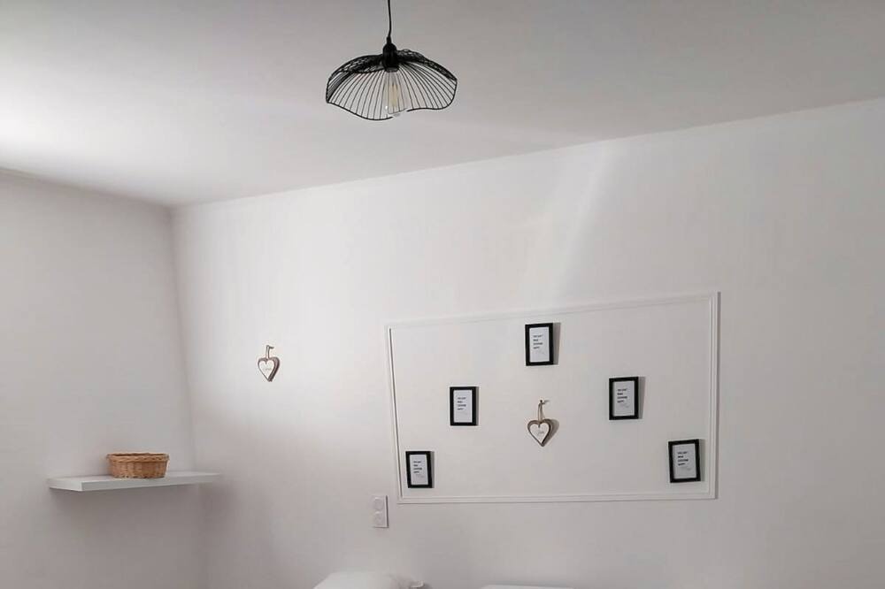 Photo of Livingroom in Coursan