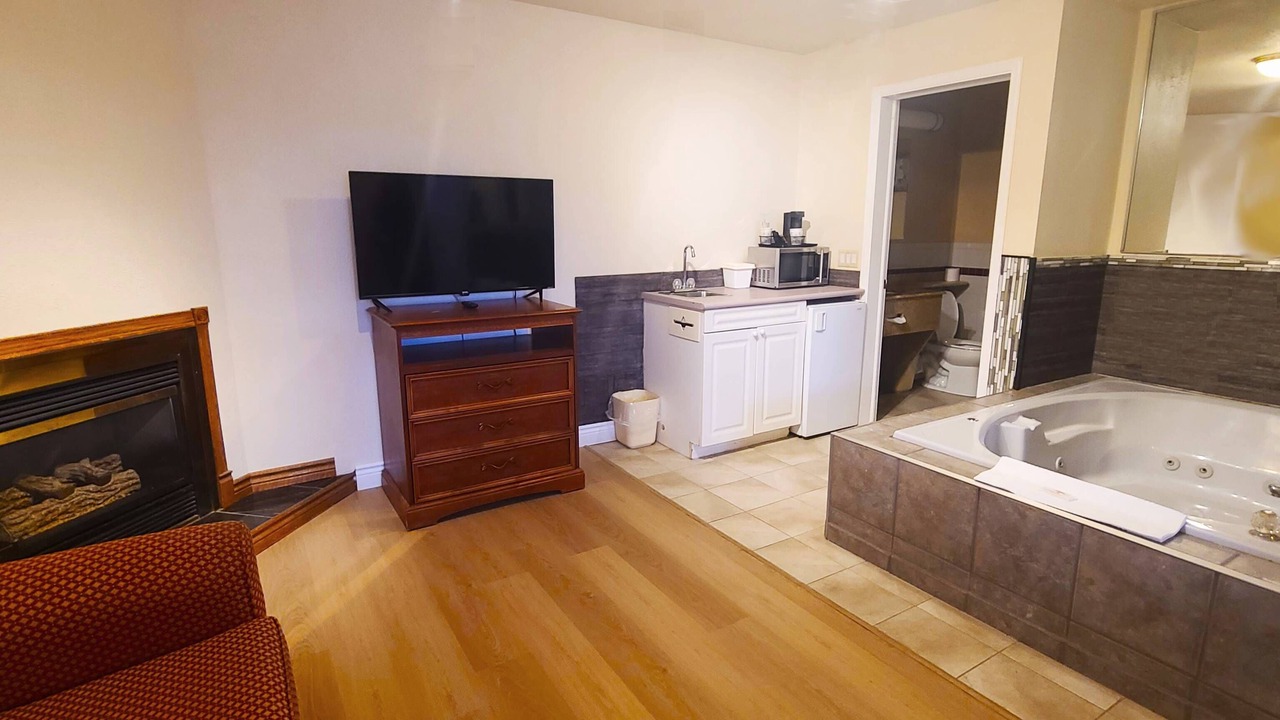Photo of Livingroom in Gananoque
