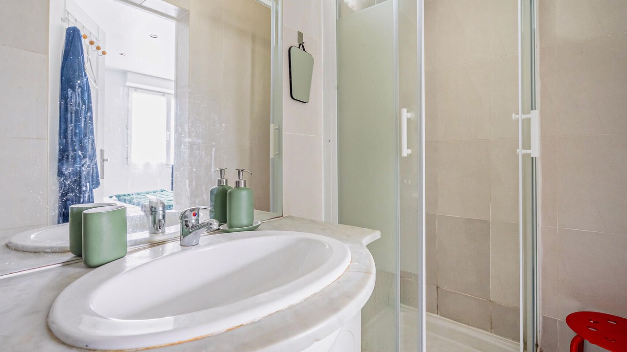 Photo of Bathroom in Saint-Thibault-des-Vignes