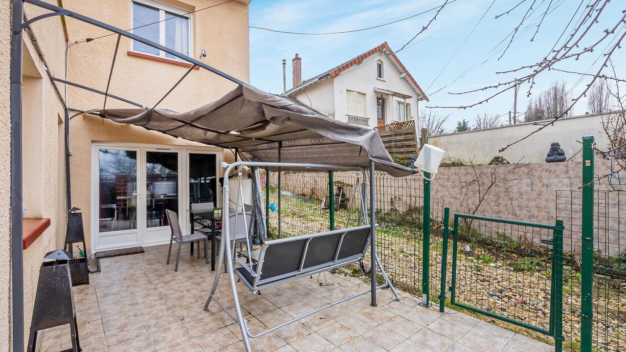 Photo of Outdoor in Saint-Thibault-des-Vignes